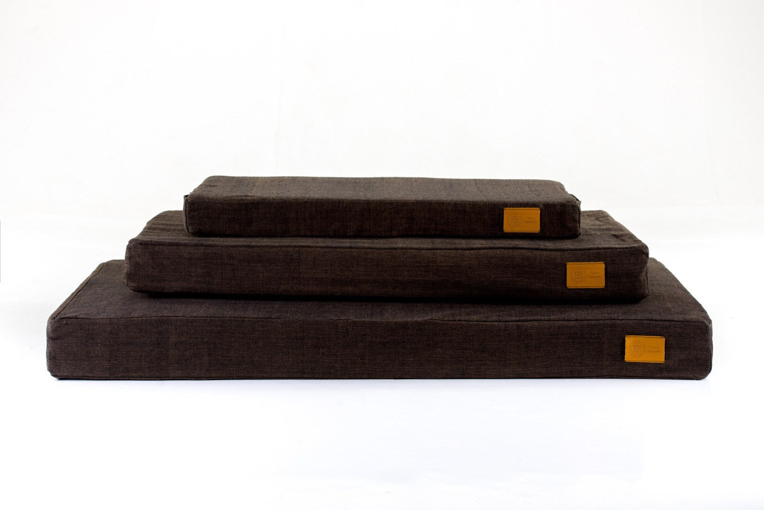 Wild Rover natural dog bed in brown Organic Cotton. Made in Britain with organic materials