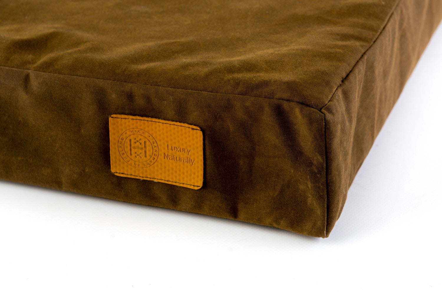 Wild Rover natural dog bed in English waxed cotton made from organic materials in Britain.