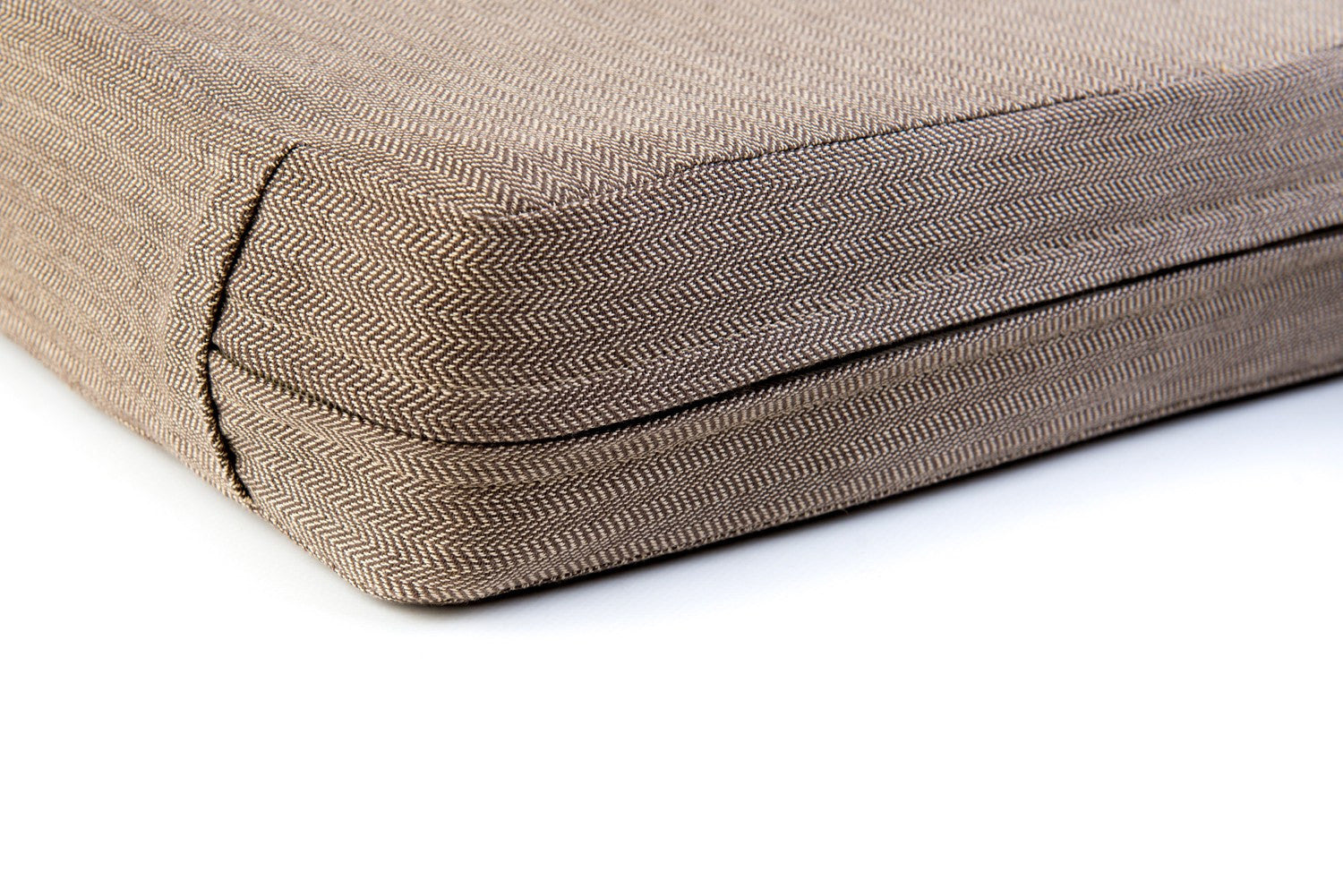 Orthopaedic float waterbed for dogs made from organic materials in Britain.